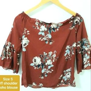 NWOT Off Shoulder Floral Top